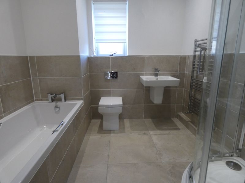 BATHROOM- click for photo gallery